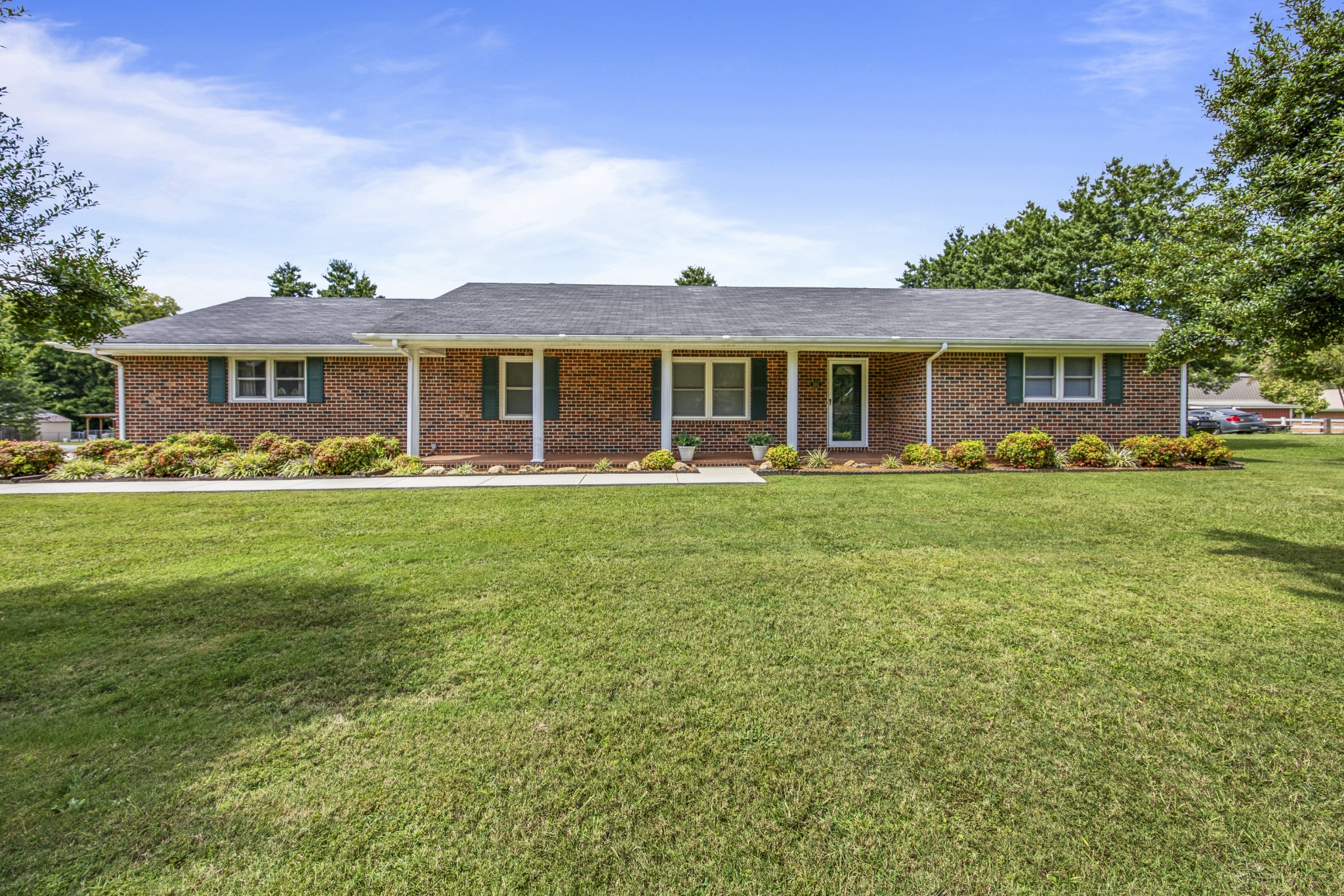 101 Iris St