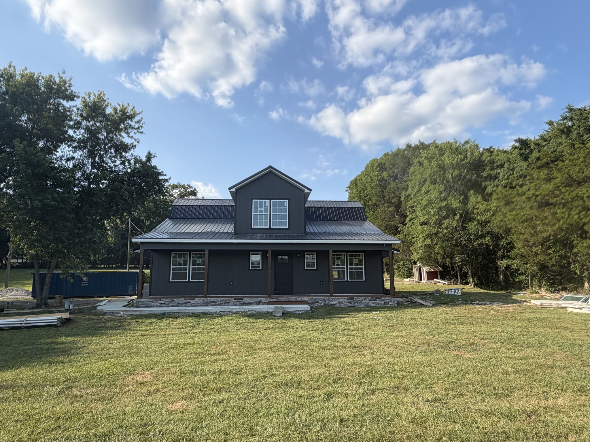 1137 Linwood Rd