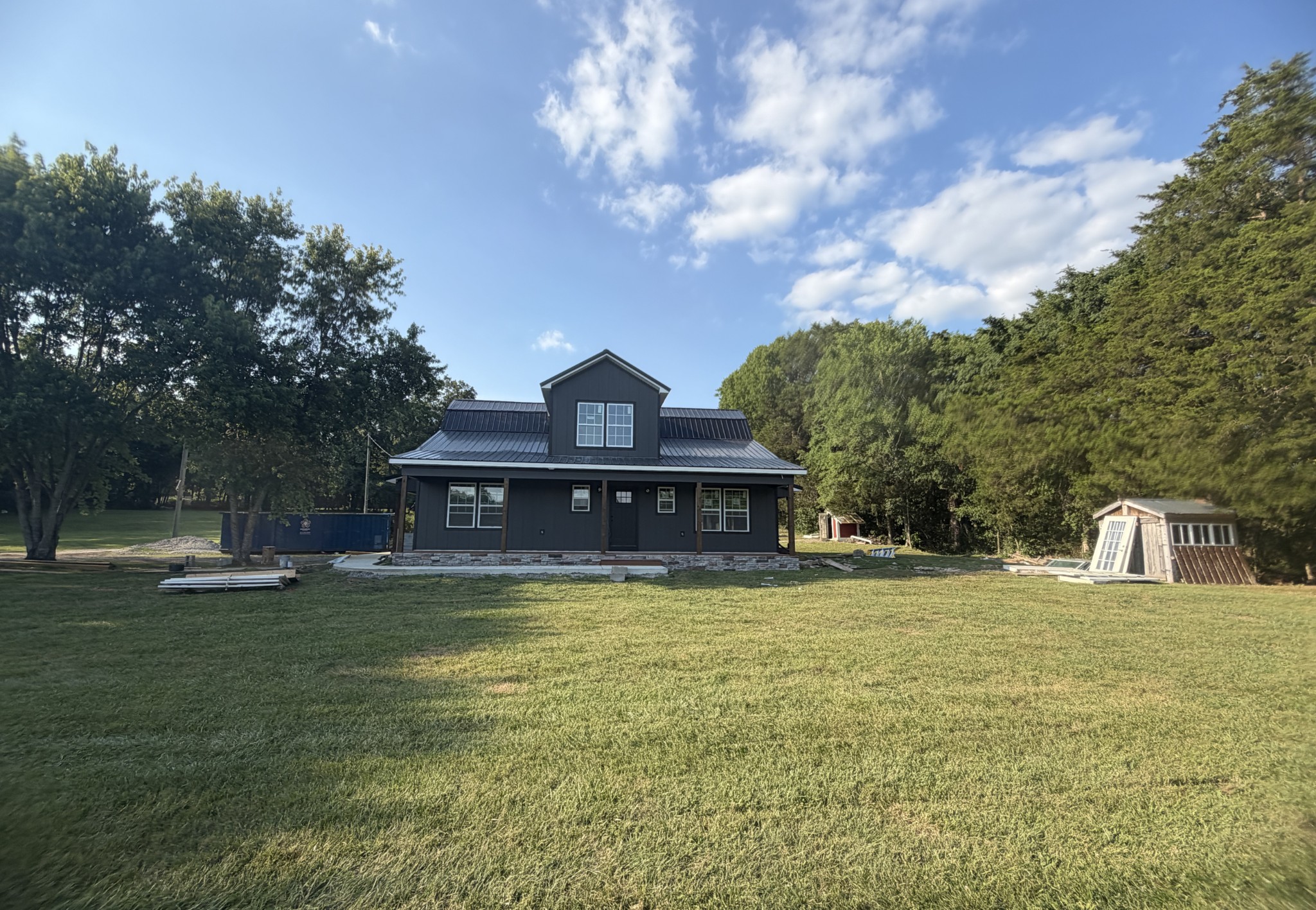 1137 Linwood Rd