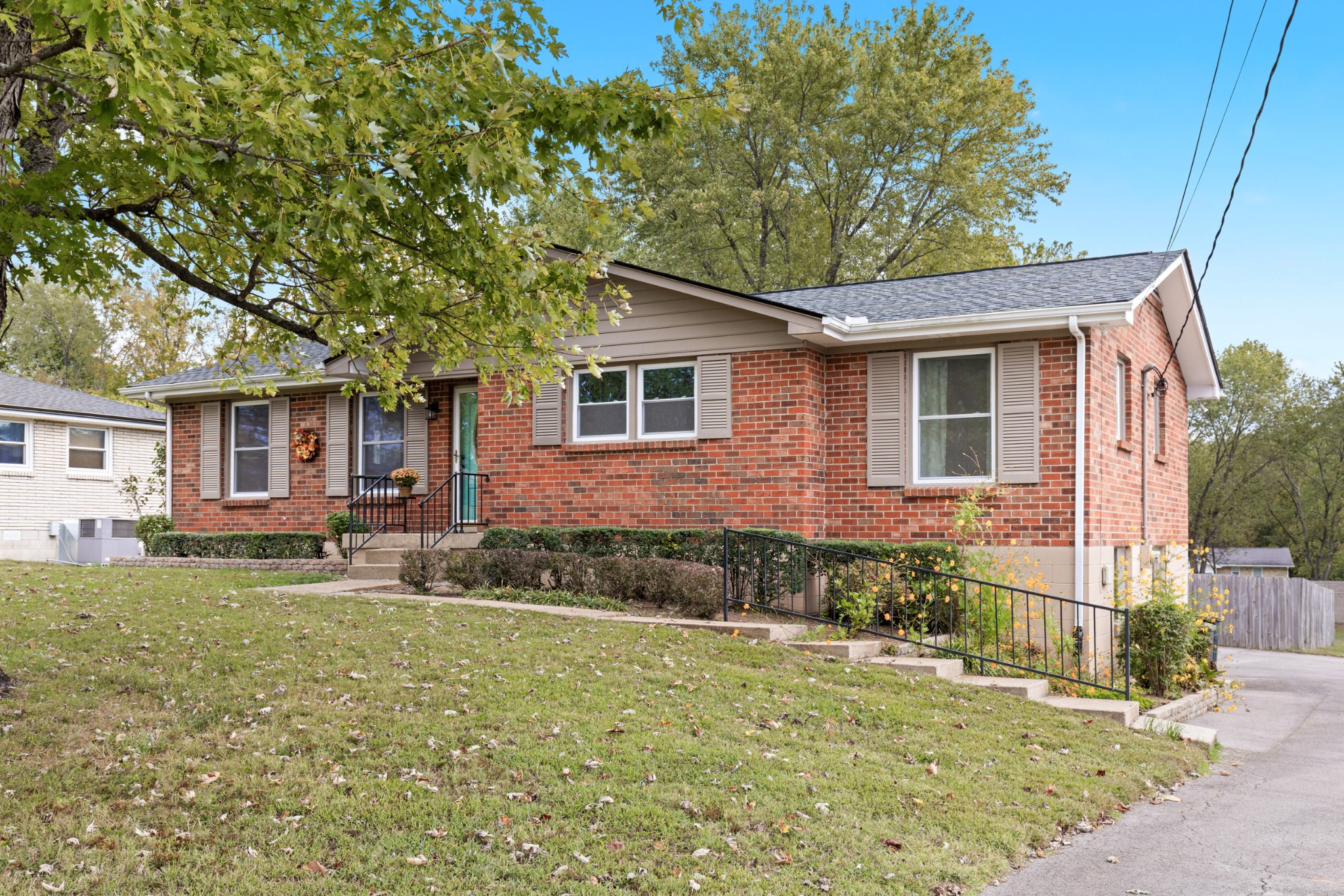 123 Elnora Dr