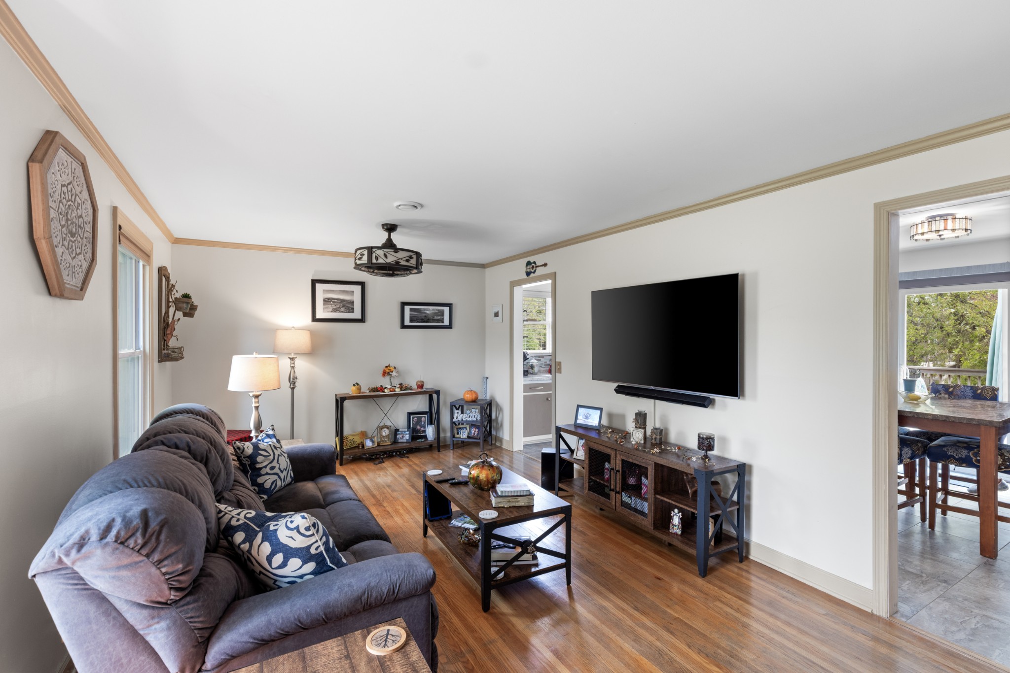 123 Elnora Dr