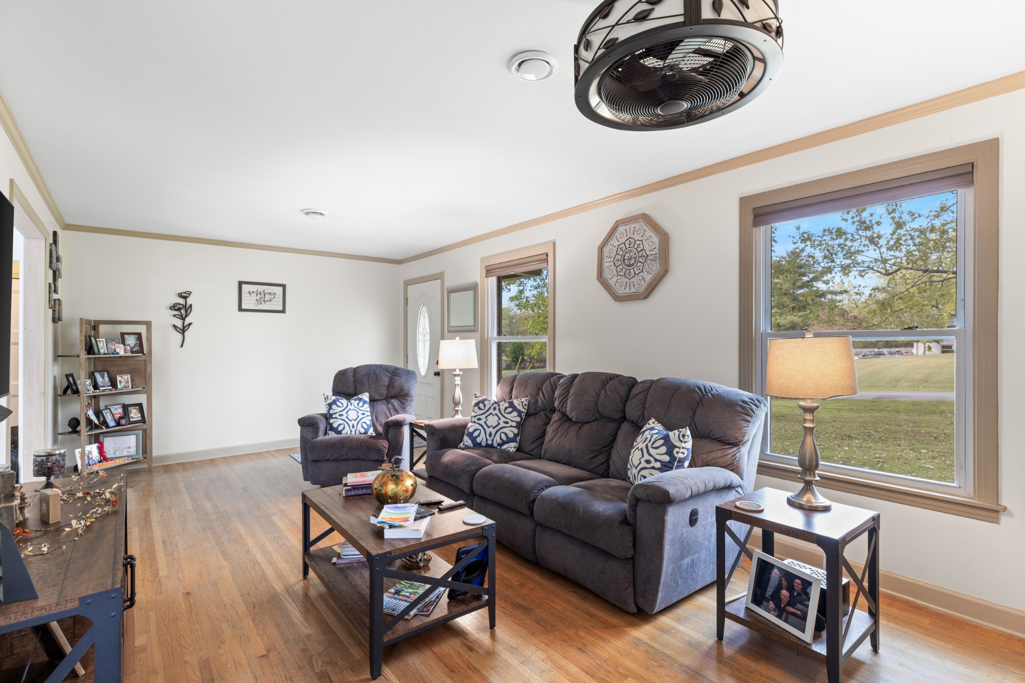 123 Elnora Dr