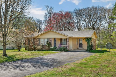 18 Town Rd Fayetteville TN 37334