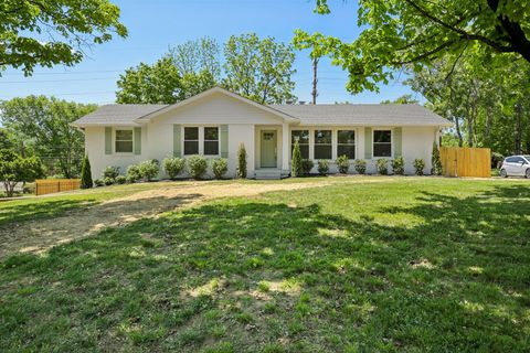 Photo of 5157 Regent Dr, Nashville, TN 37220 (MLS # 3183877)