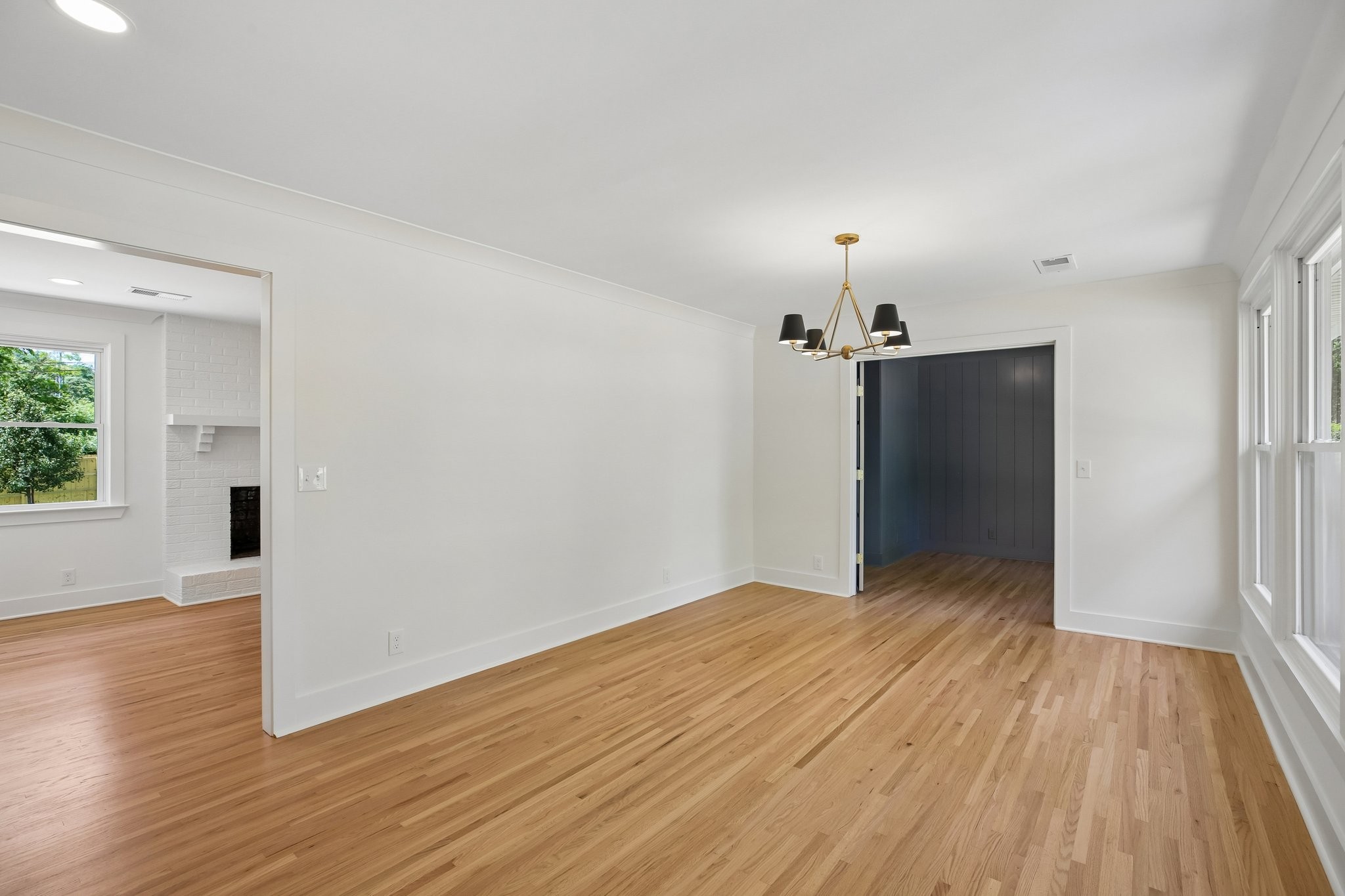 5157 Regent Dr