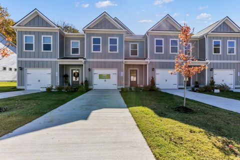 127 Ironhorse Way Dickson TN 37055