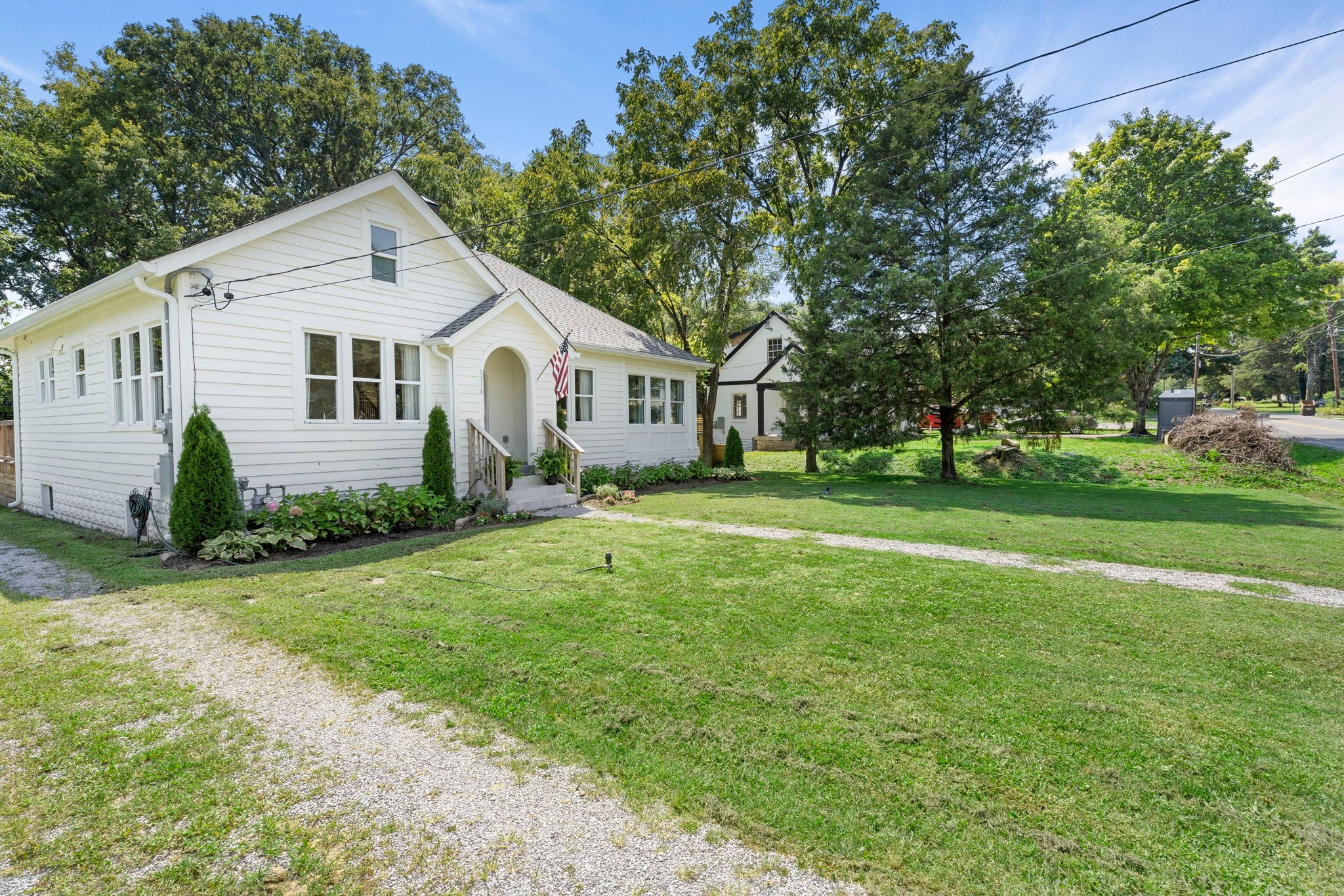 1118 Riverwood Dr