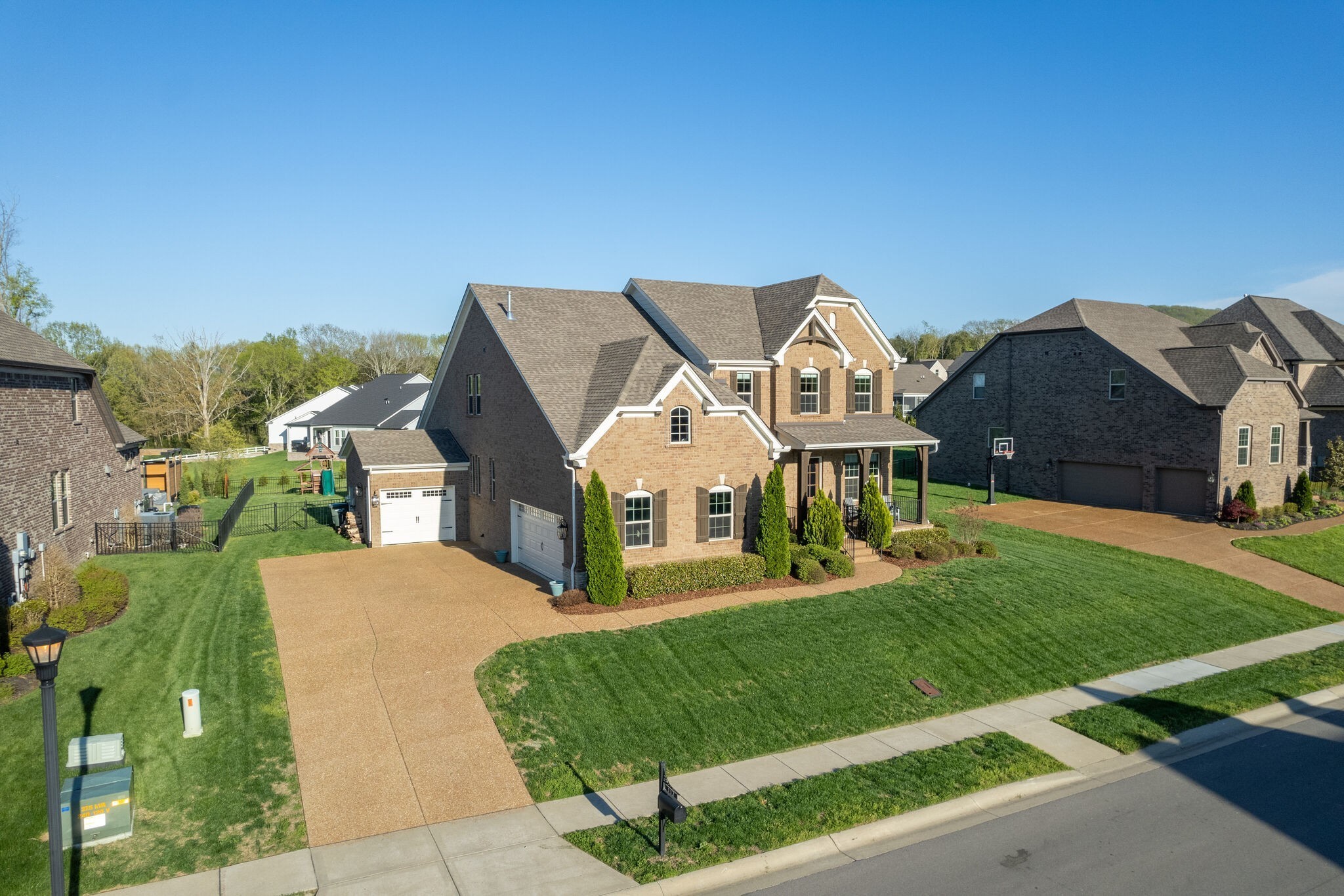 112 Telfair Ln