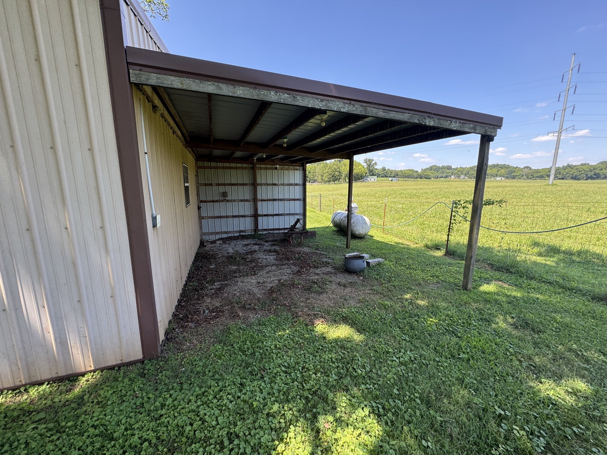 multi-family property for sale in Arrington, TN 37014, 5060 Wilson Pike 5060 Wilson Pike, Arrington TN 37014 multi-family property, photo 4 of 12