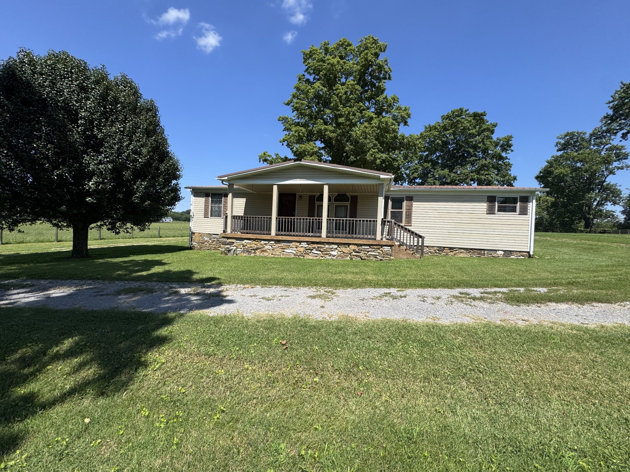 multi-family property for sale in Arrington, TN 37014, 5060 Wilson Pike 5060 Wilson Pike, Arrington TN 37014 multi-family property, photo 1 of 12