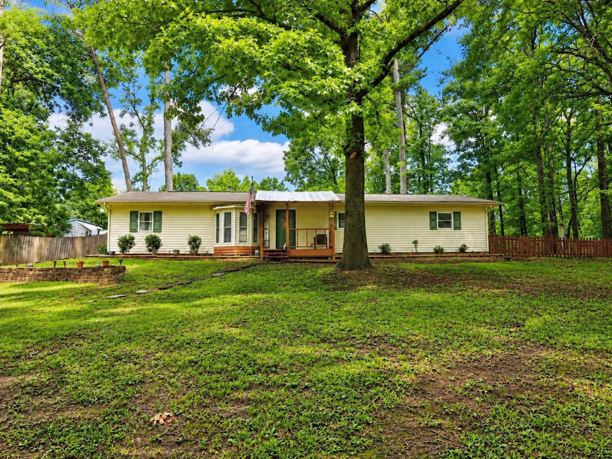 147 Norwood Drive SE