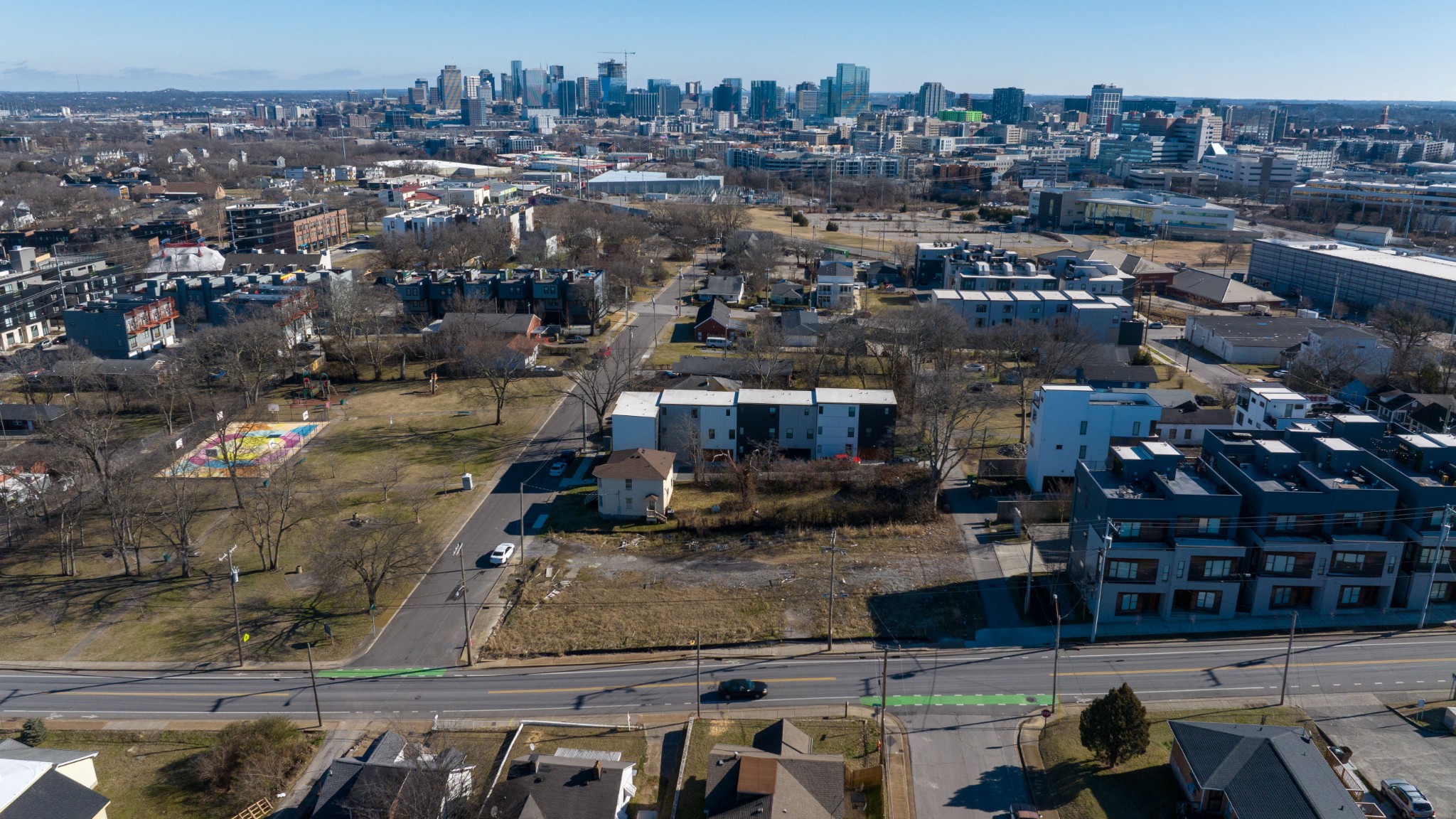 Photo 1 of 18 — 2719 Torbett St, Nashville, TN 37209