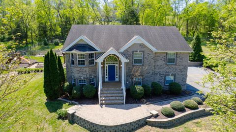 1759 VP Lunn Dr Spring Hill TN 37174