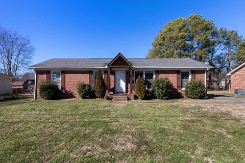 247 New Sawyer Brown Rd Nashville TN 37221