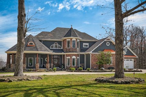 5715 Pleasant Ridge Rd Sparta TN 38583