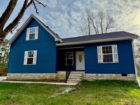 Photo of 4214 Riley Creek Rd, Normandy, TN 37360 (MLS # 3123315)