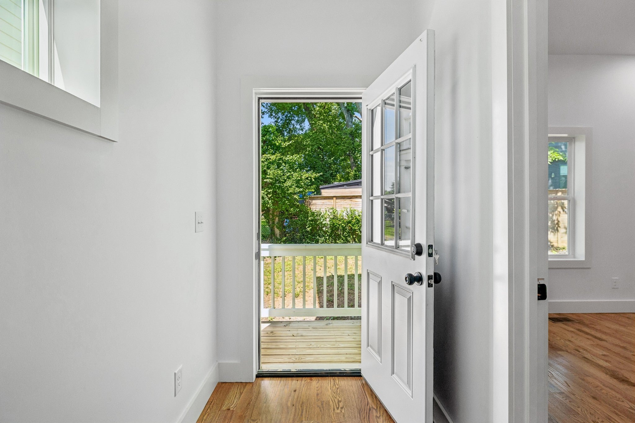 2409A 14th Ave N