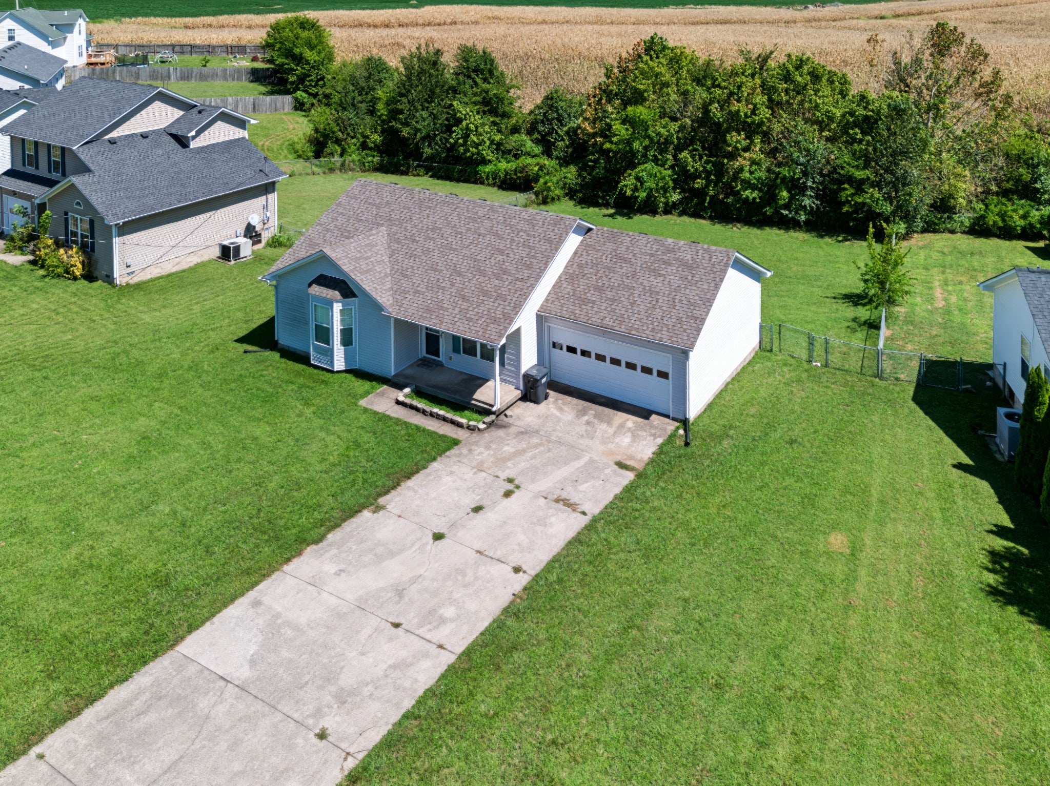 711 Shetland Dr