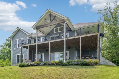 225 Ferguson Creek Rd Sparta TN 38583