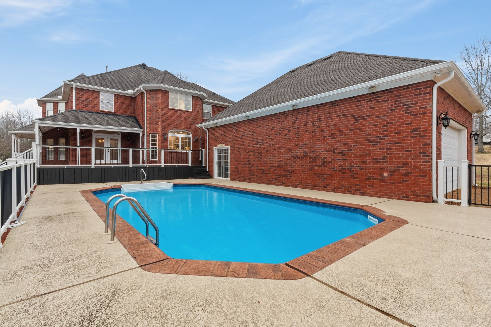 111 Rea Dr