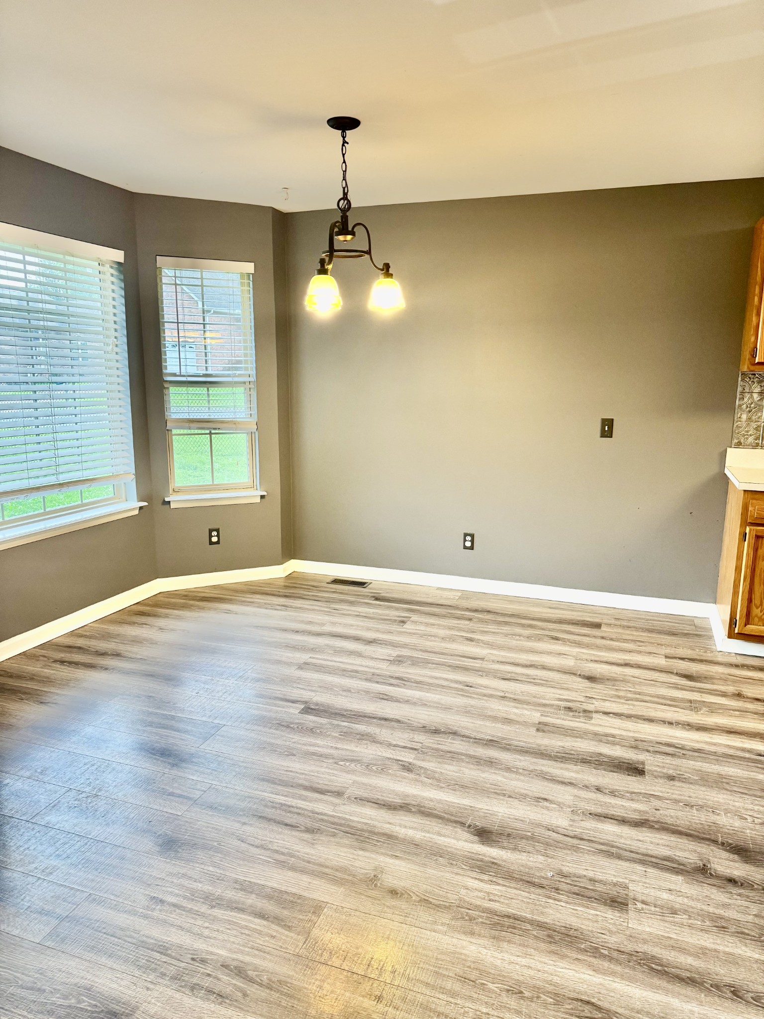 108 Sunset Cir