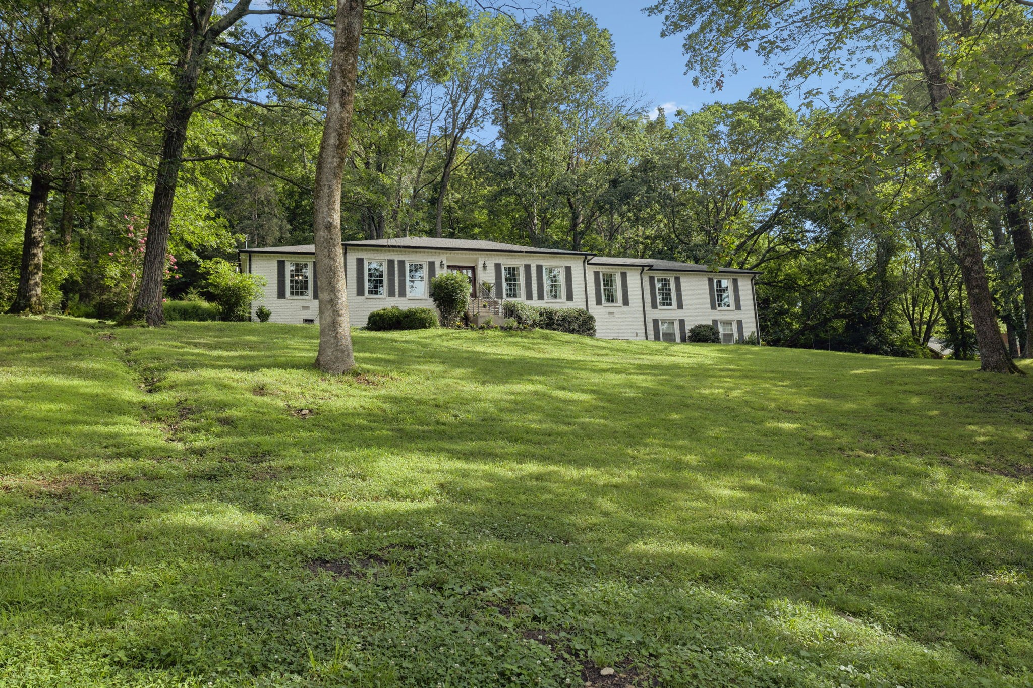 607 Forest Park Dr