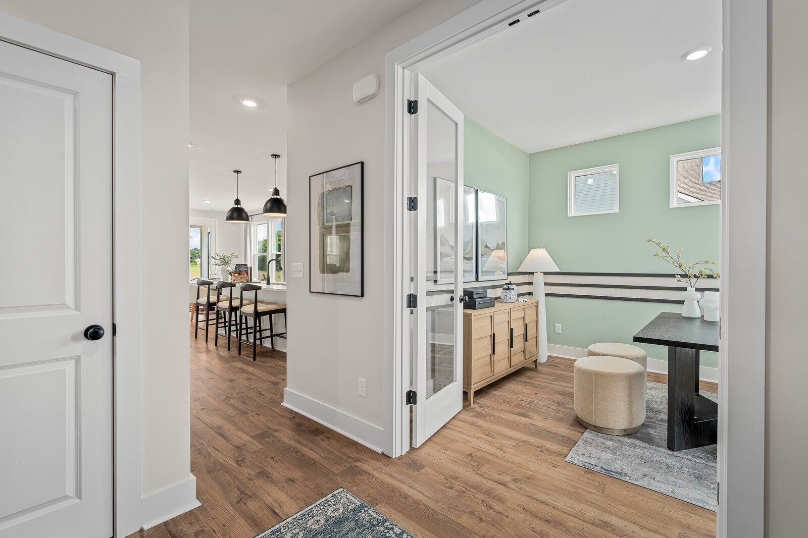 1400 Charles Dr