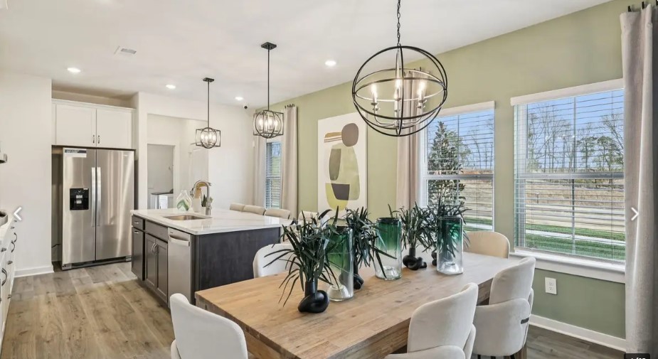 421 Briar Alley