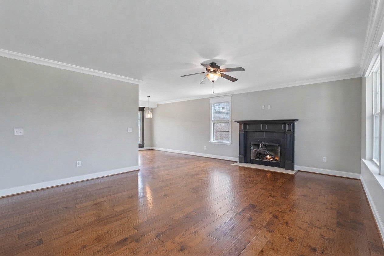 284 Ivy Bend Cir
