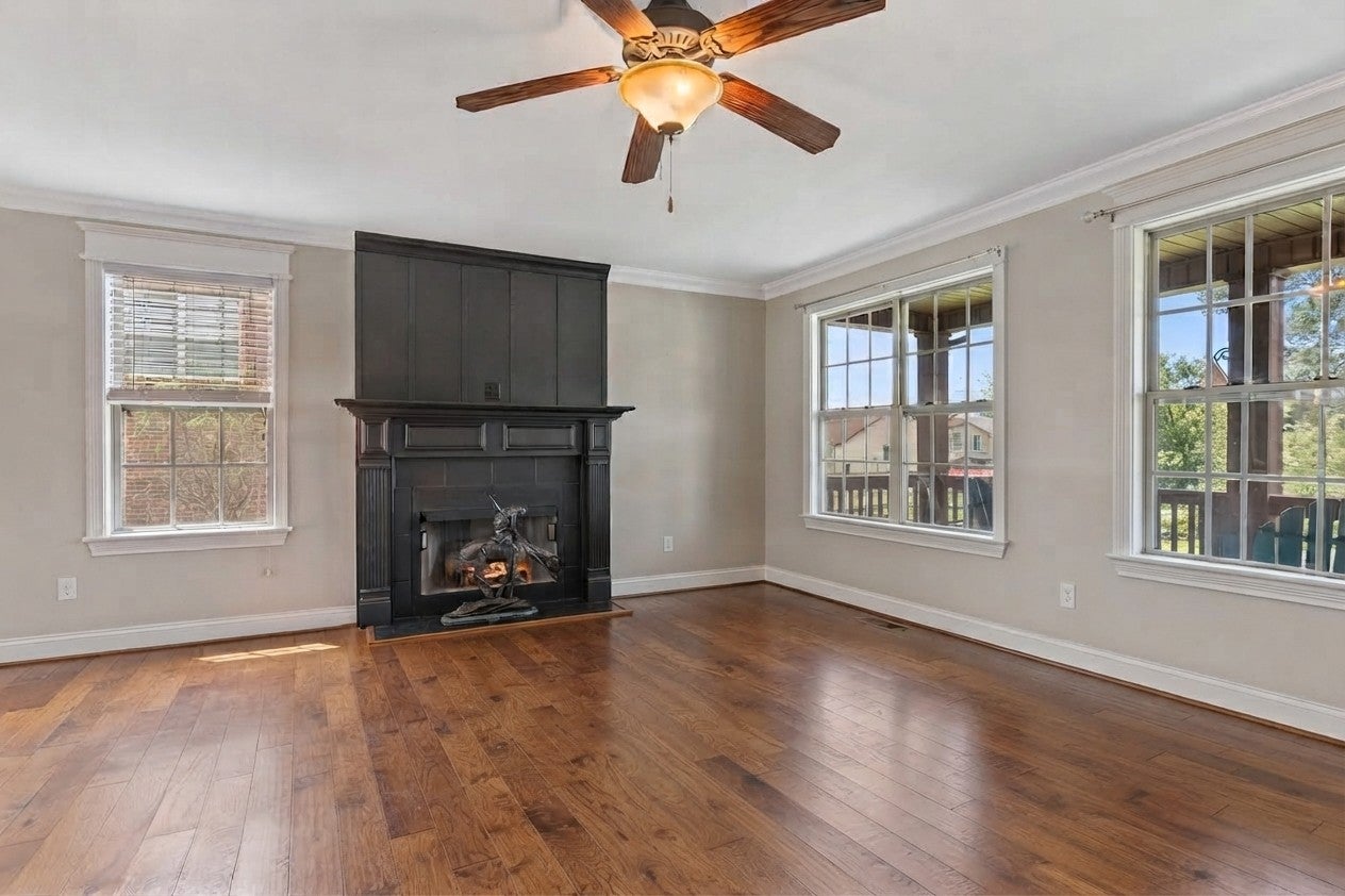 284 Ivy Bend Cir