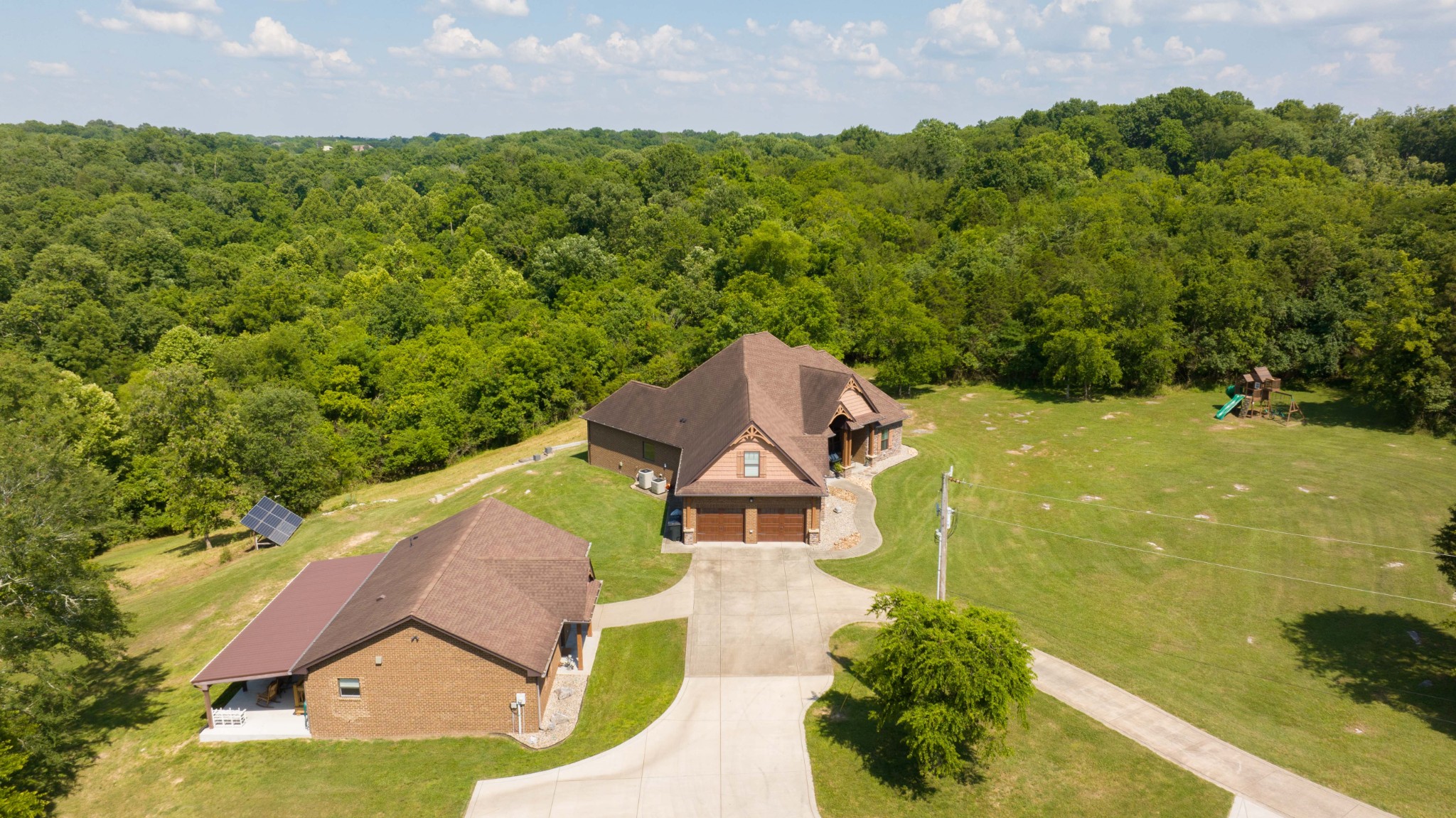 1015 Lakewood Dr