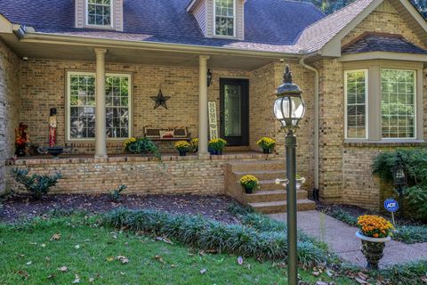 228 Druid Hills Dr Dickson TN 37055