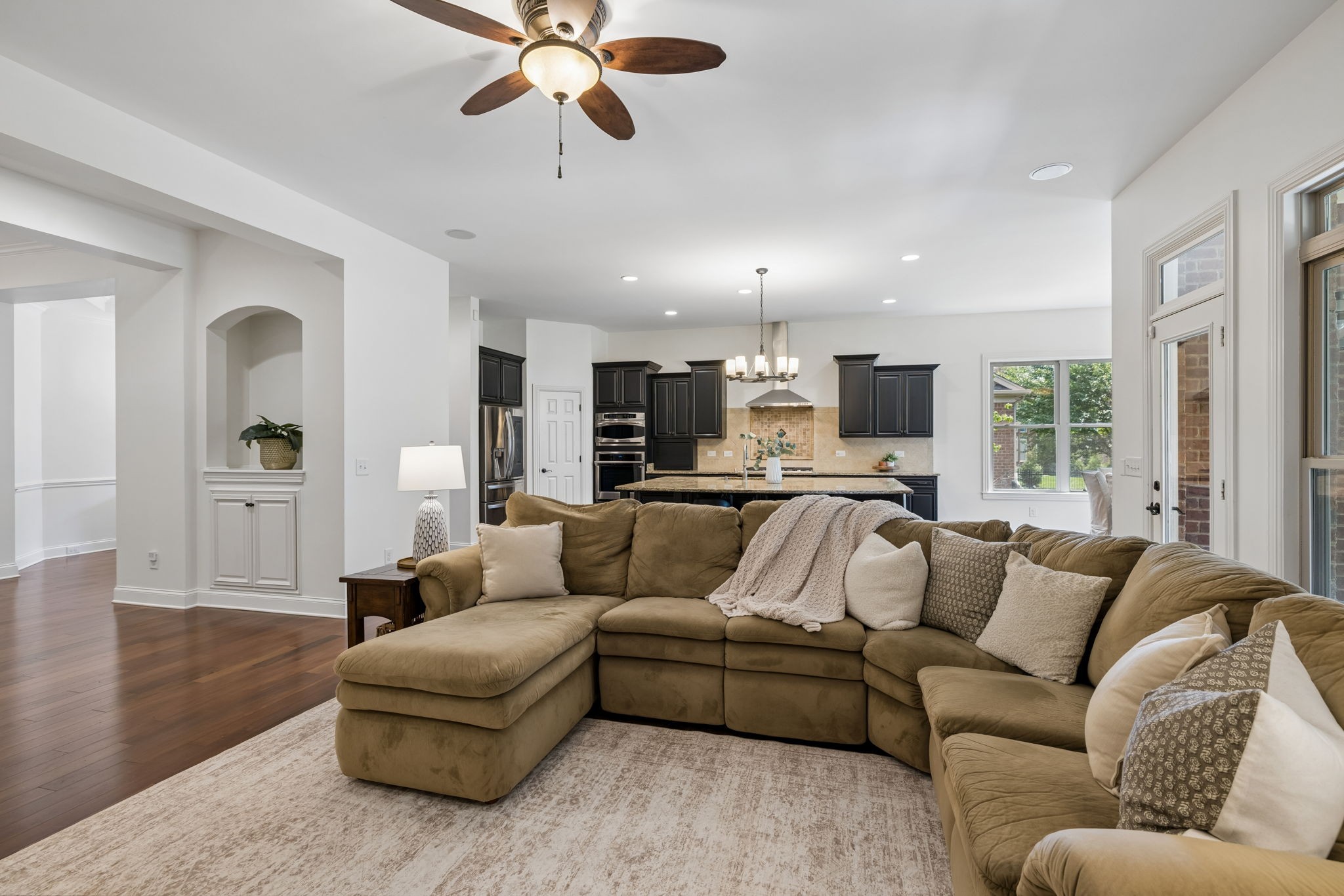 1326 Cottingham Dr, Franklin TN 37067 4-bed home, photo 15 of 30