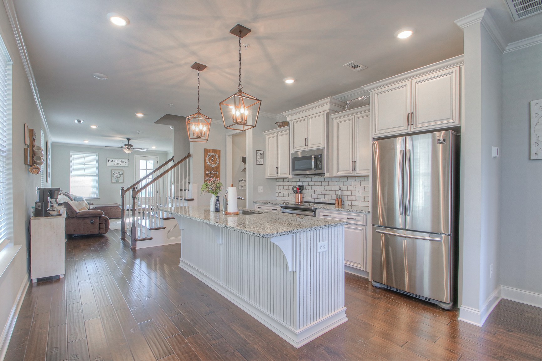 3113 Sassafras Ln