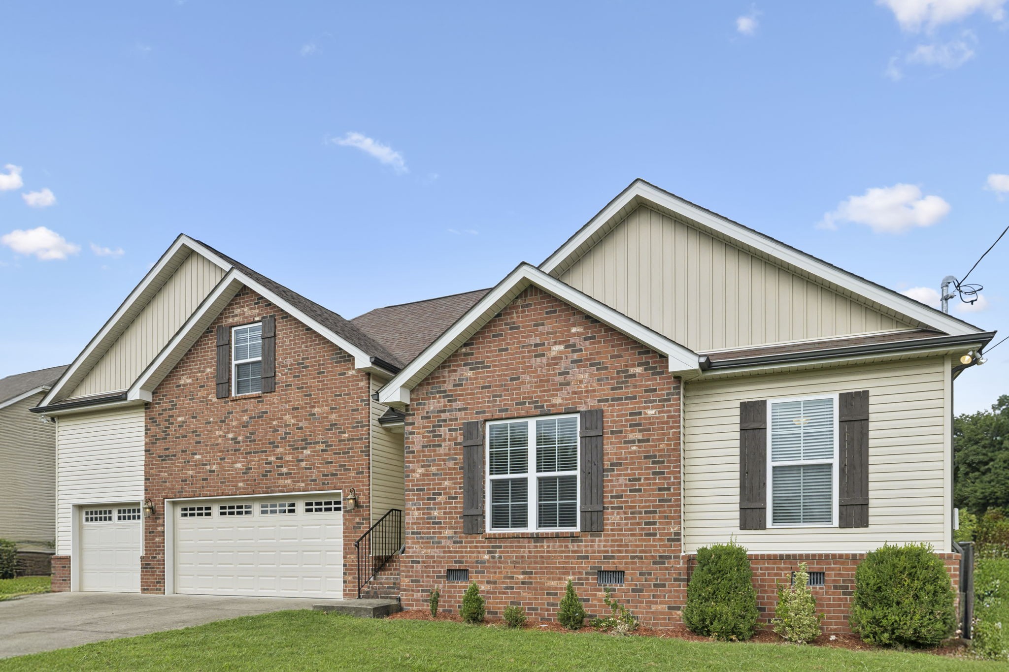 412 Long Creek Dr
