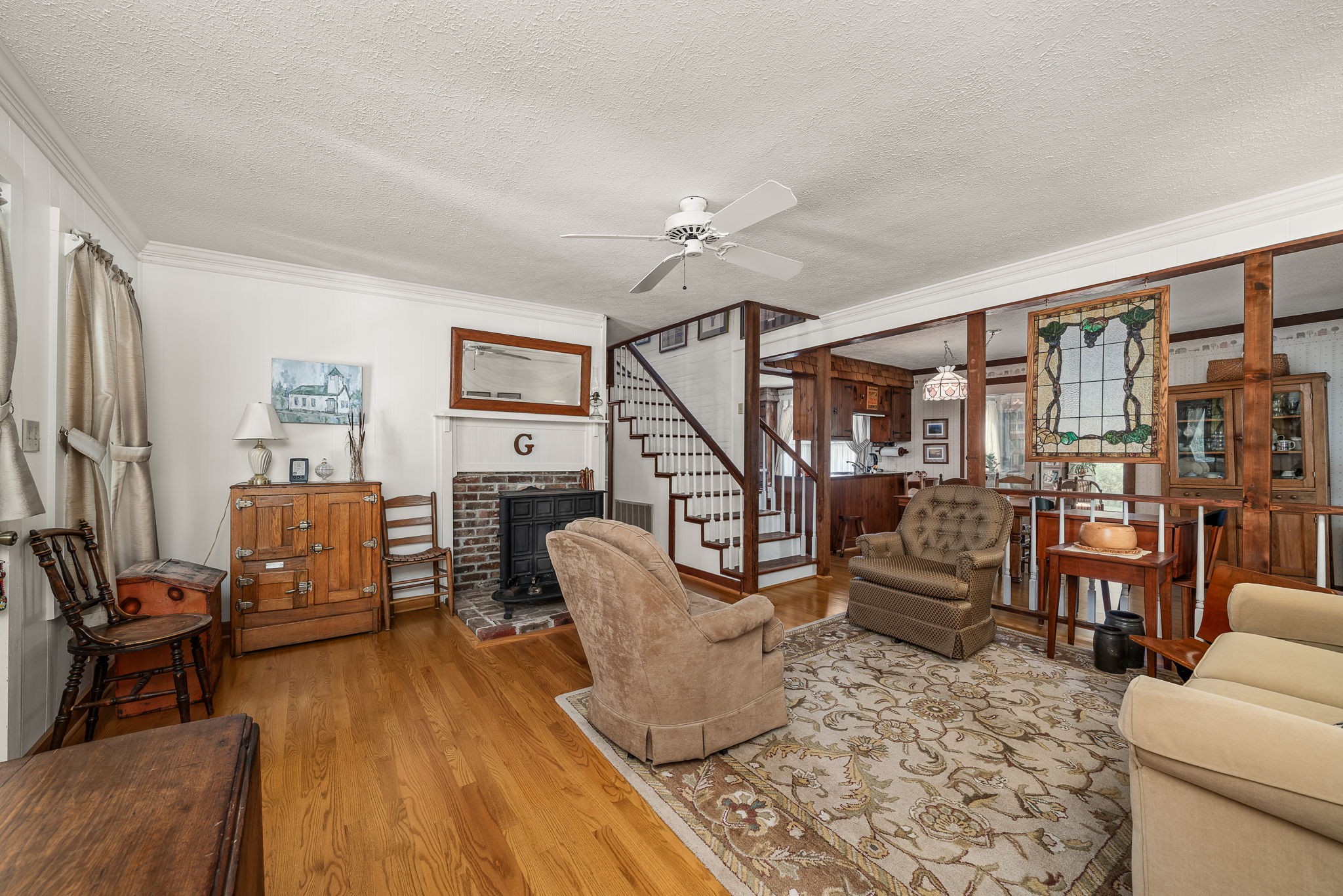 7630 Walking Horse Ln