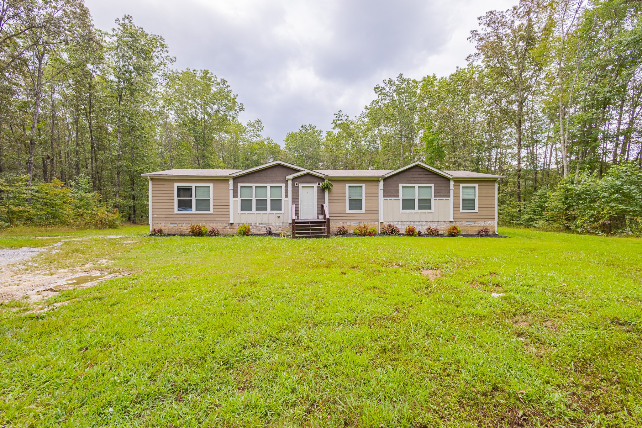 976 Espy Rd