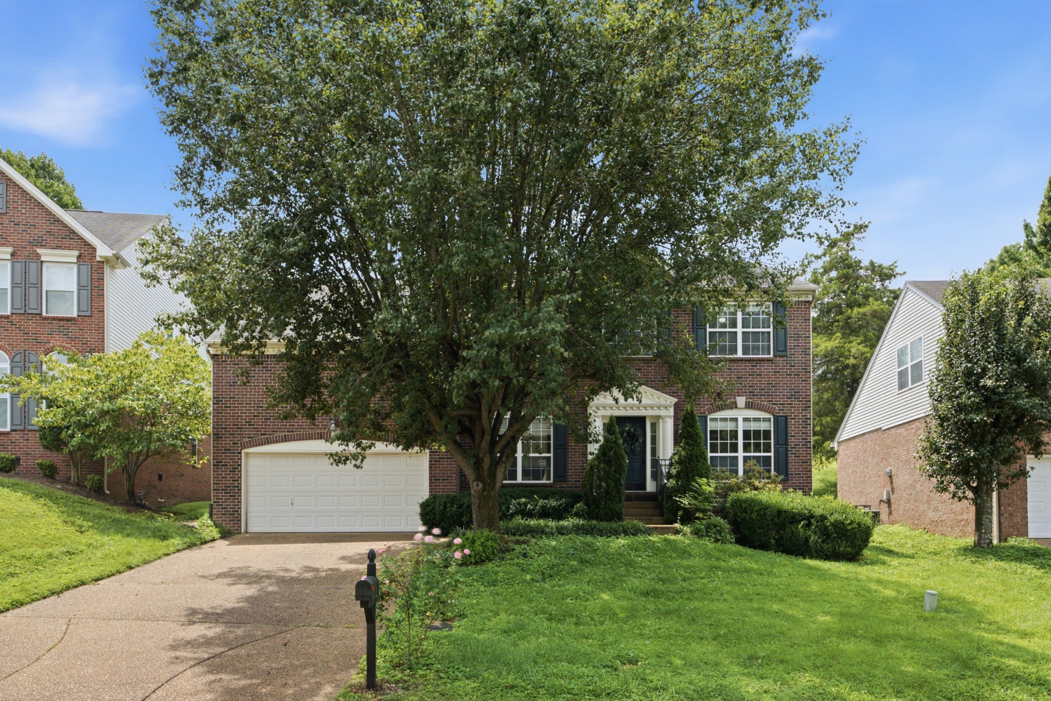 105 Holt Br