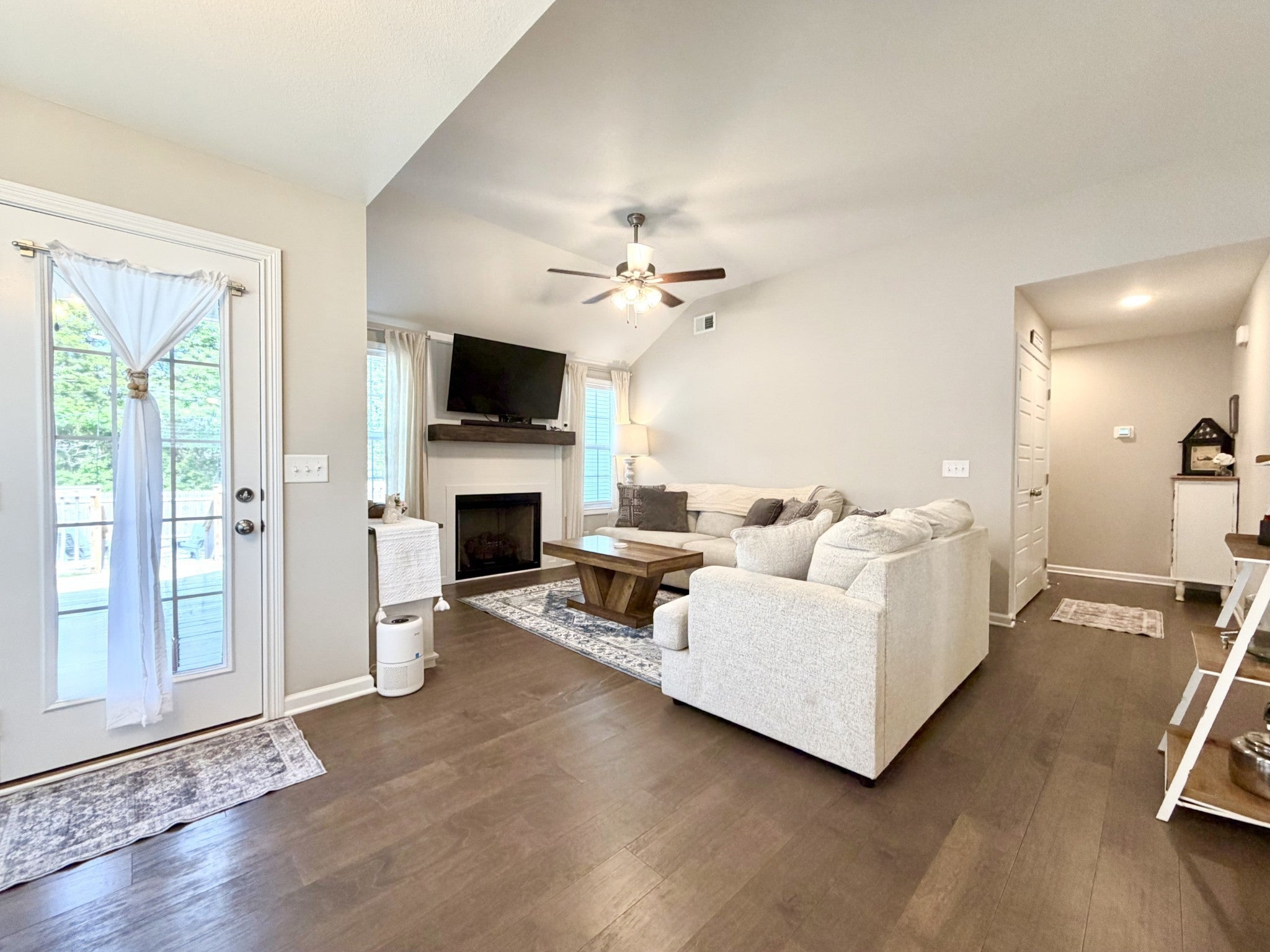 1457 Fredrick Dr