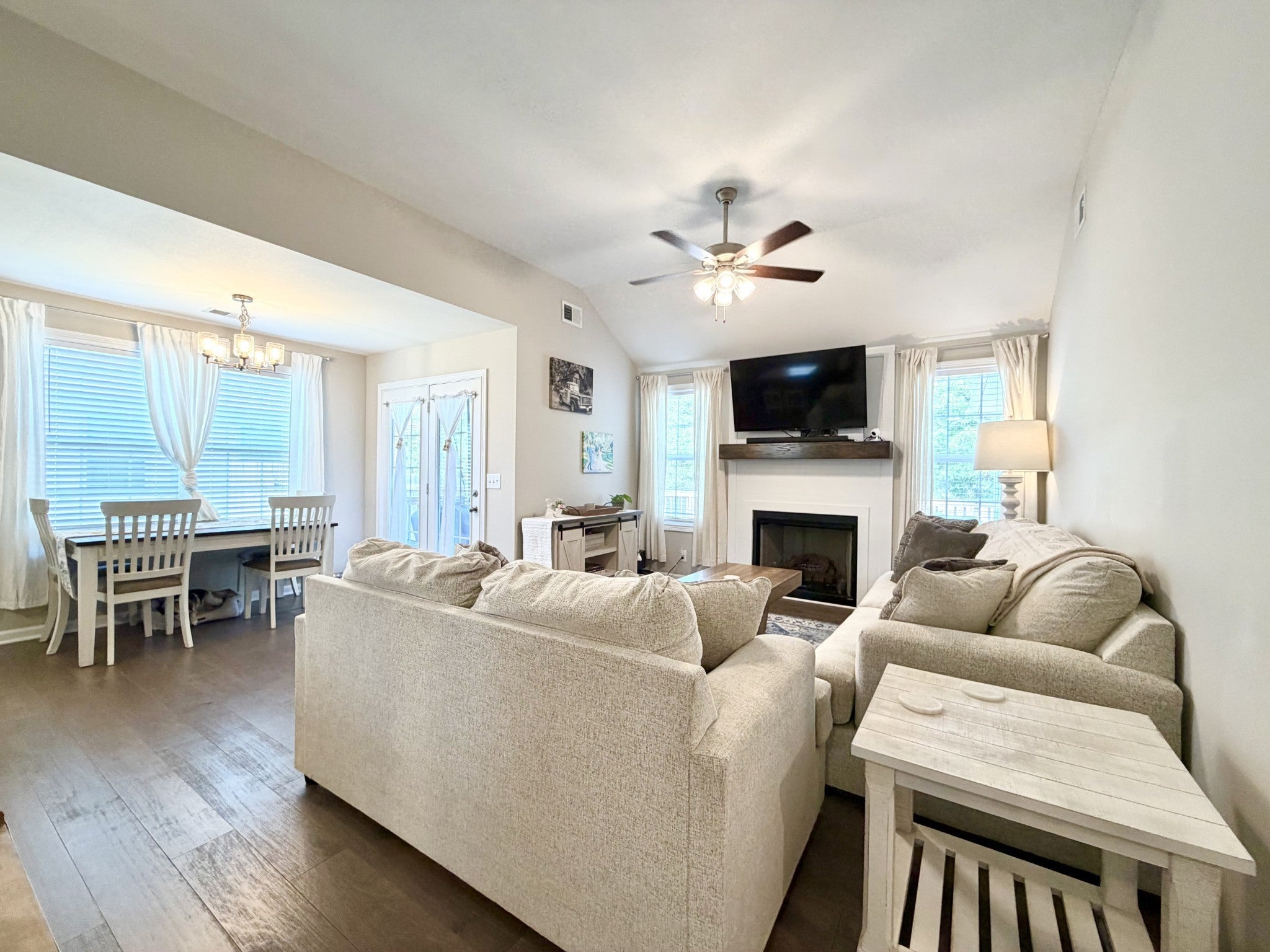 1457 Fredrick Dr