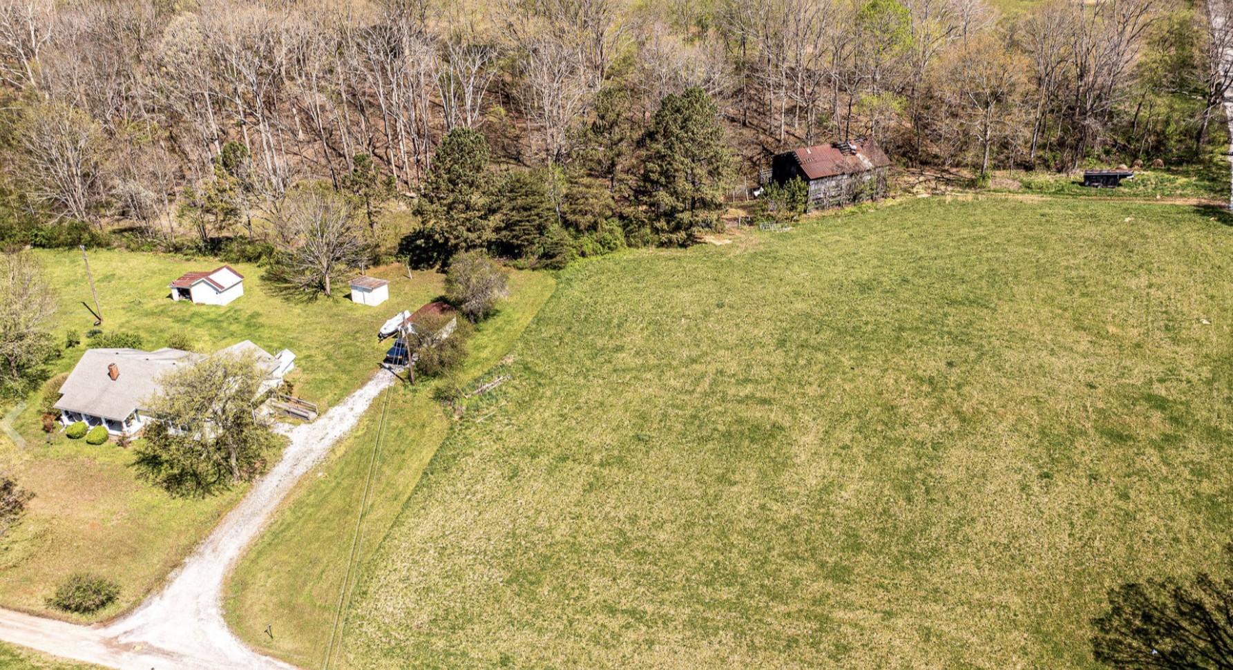 2633 Bearwallow Rd