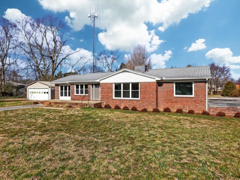 Photo of 8 Prospect Rd, Fayetteville, TN 37334 (MLS # 3601497)