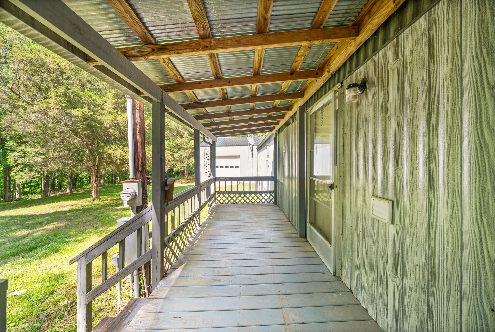 206 Boat Dock Rd