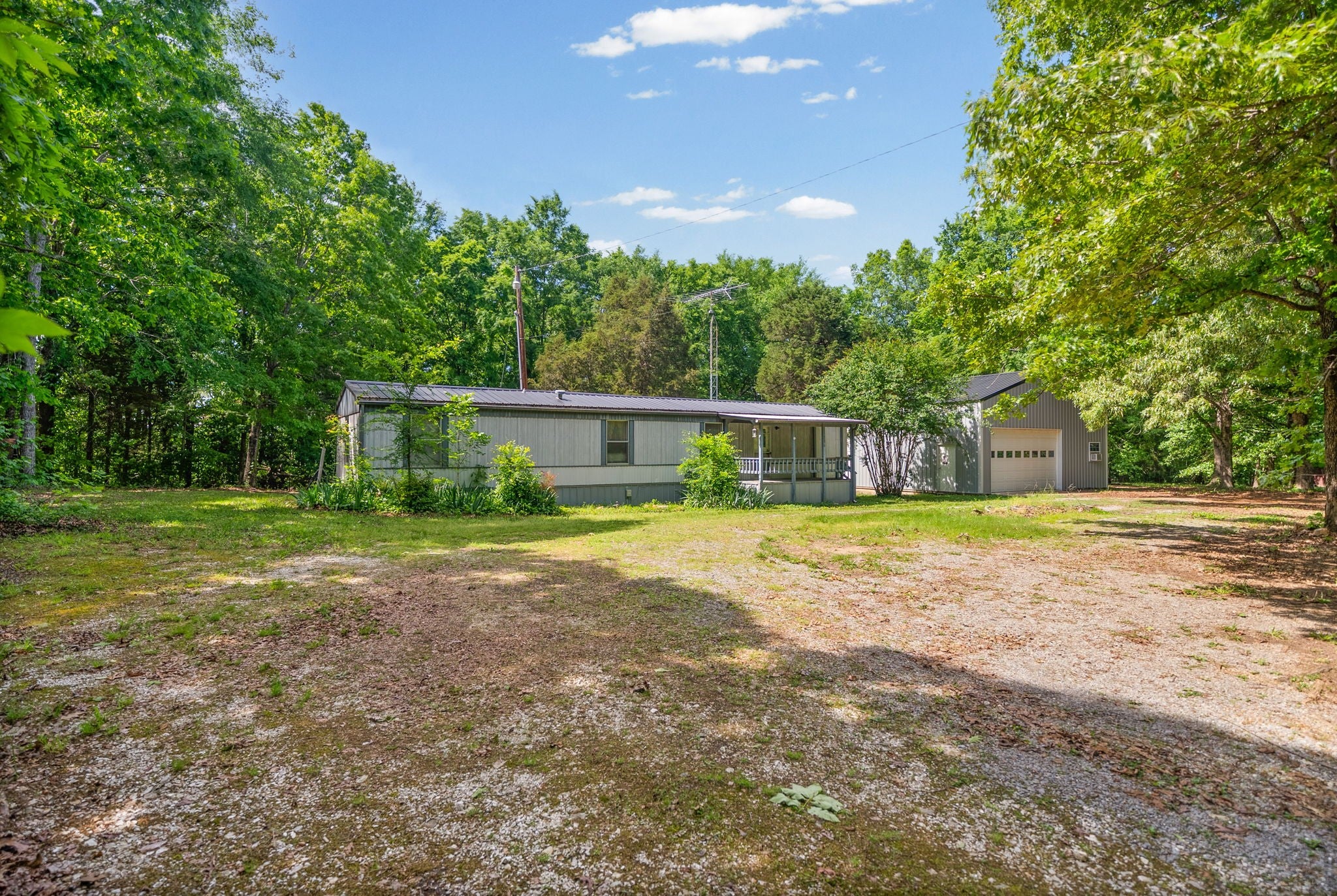 206 Boat Dock Rd