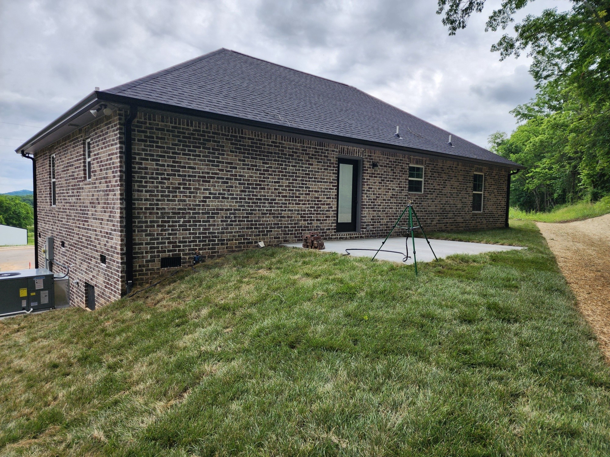 25 Scenic Ln