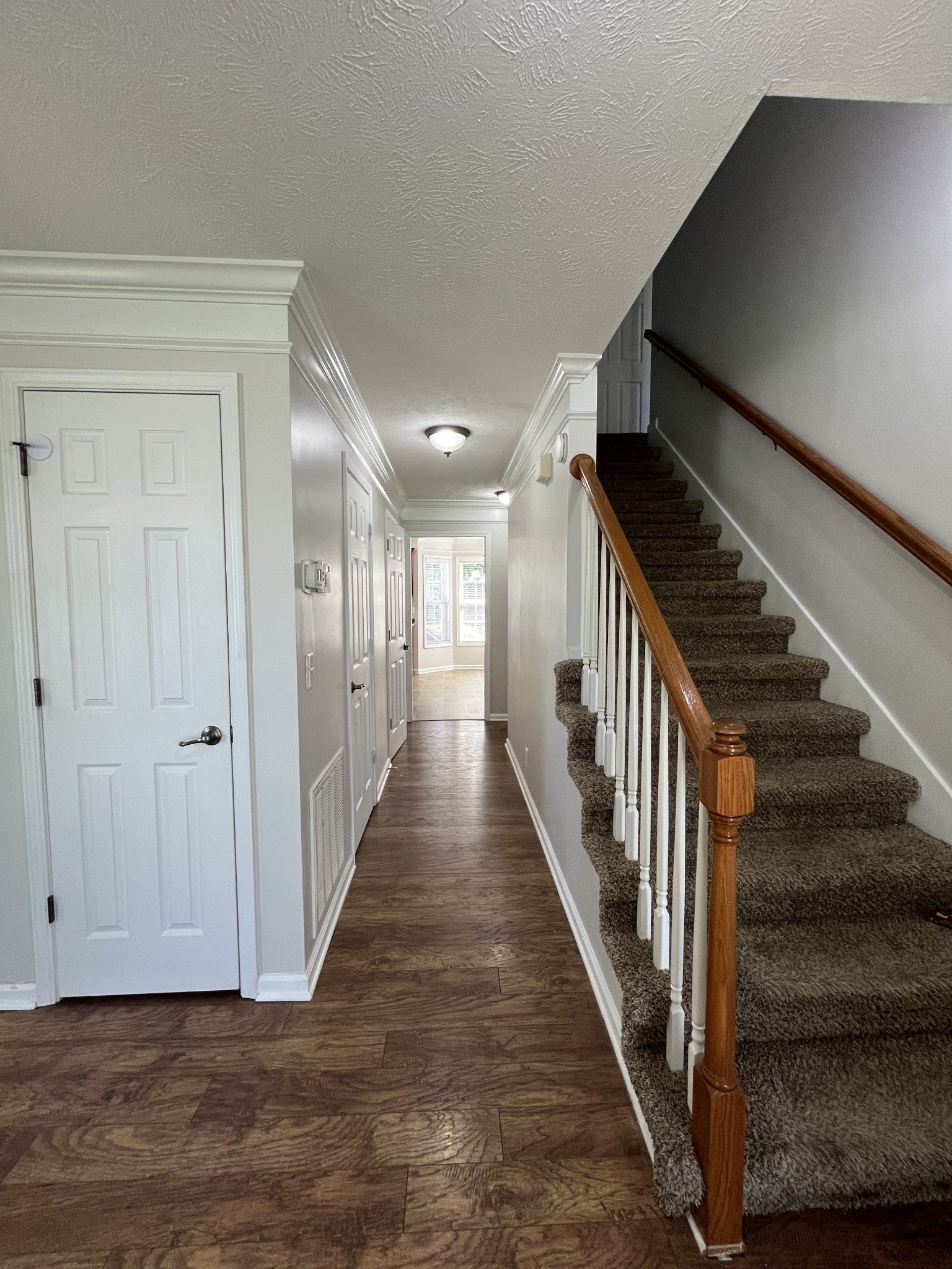 668 Winding Bluff Way