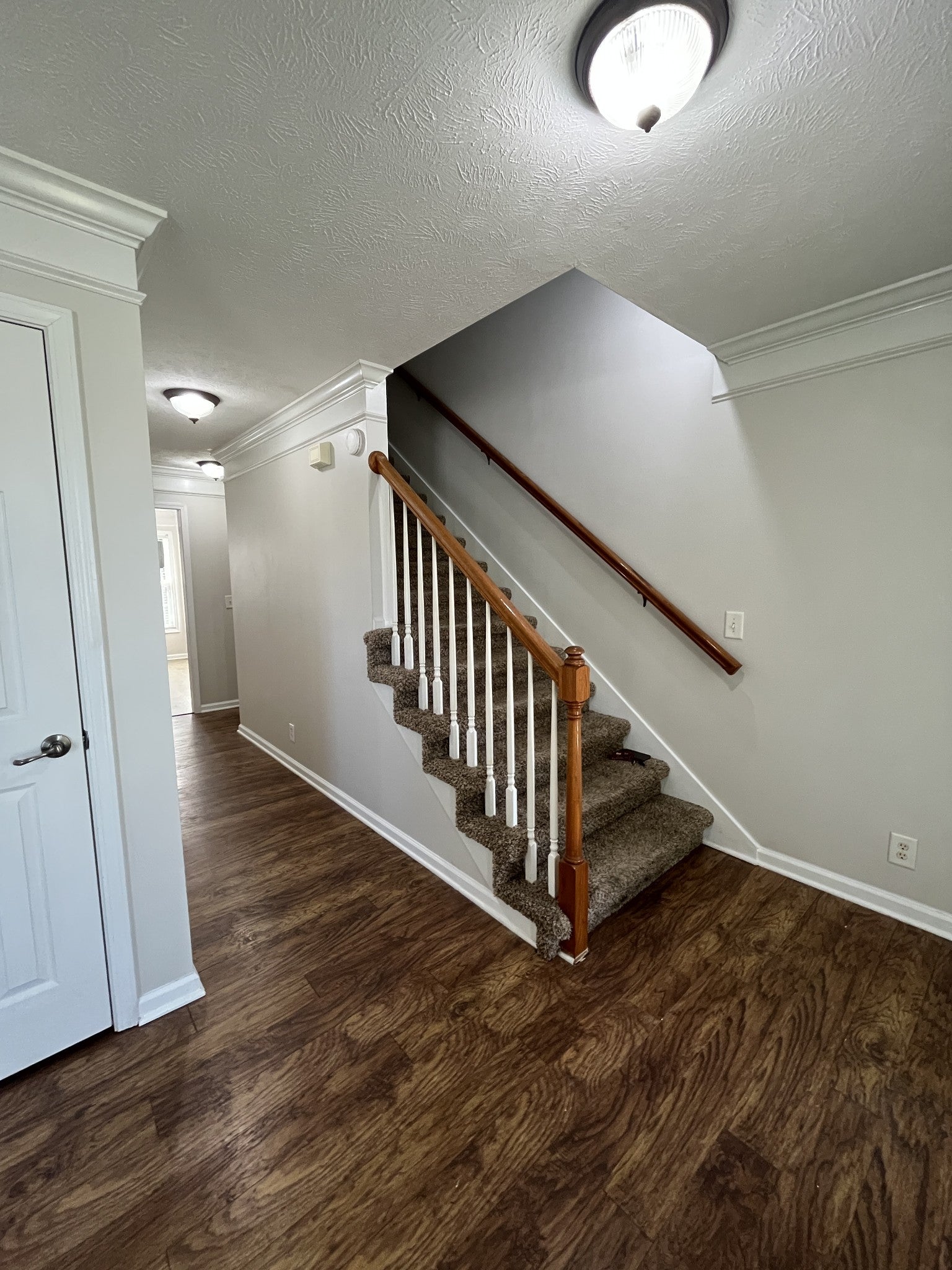 668 Winding Bluff Way