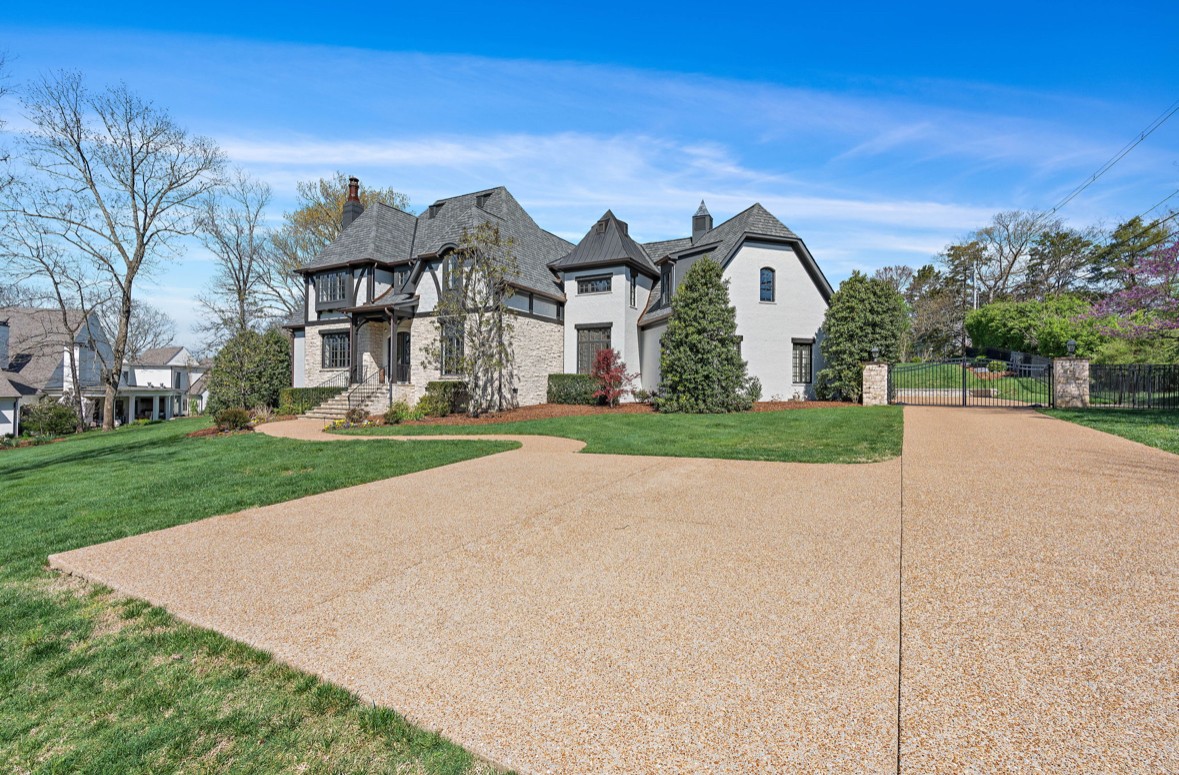 508 Huckleberry Rd