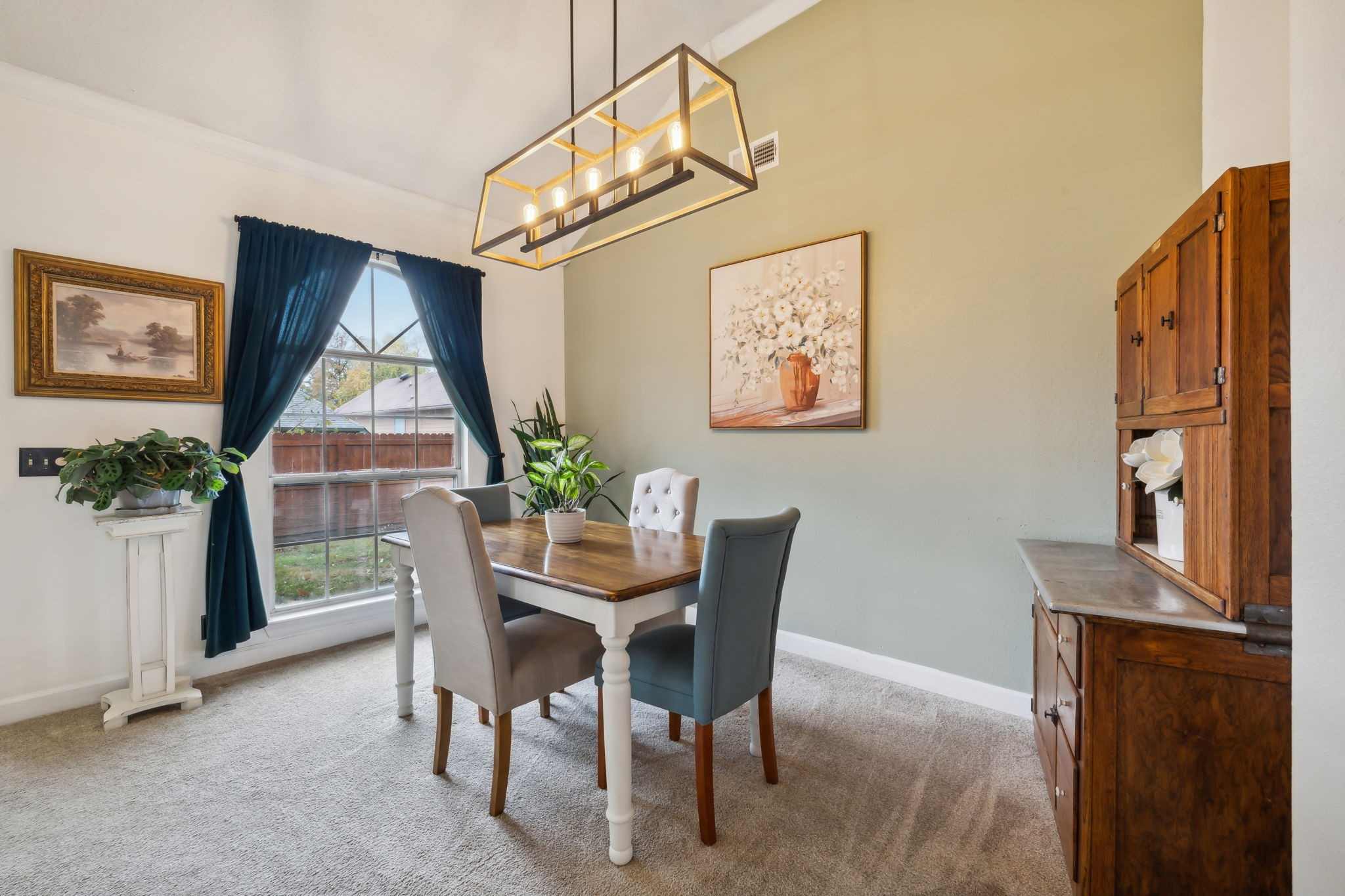 Hermitage, Tennessee 37076, United States, 3 Bedrooms Bedrooms, ,2 BathroomsBathrooms,Residential,Pending,33775