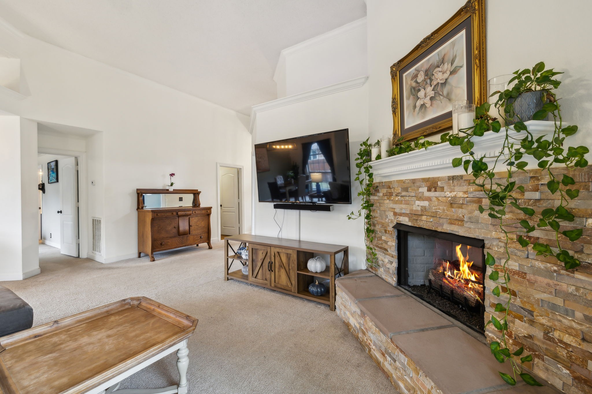 Hermitage, Tennessee 37076, United States, 3 Bedrooms Bedrooms, ,2 BathroomsBathrooms,Residential,Pending,33775